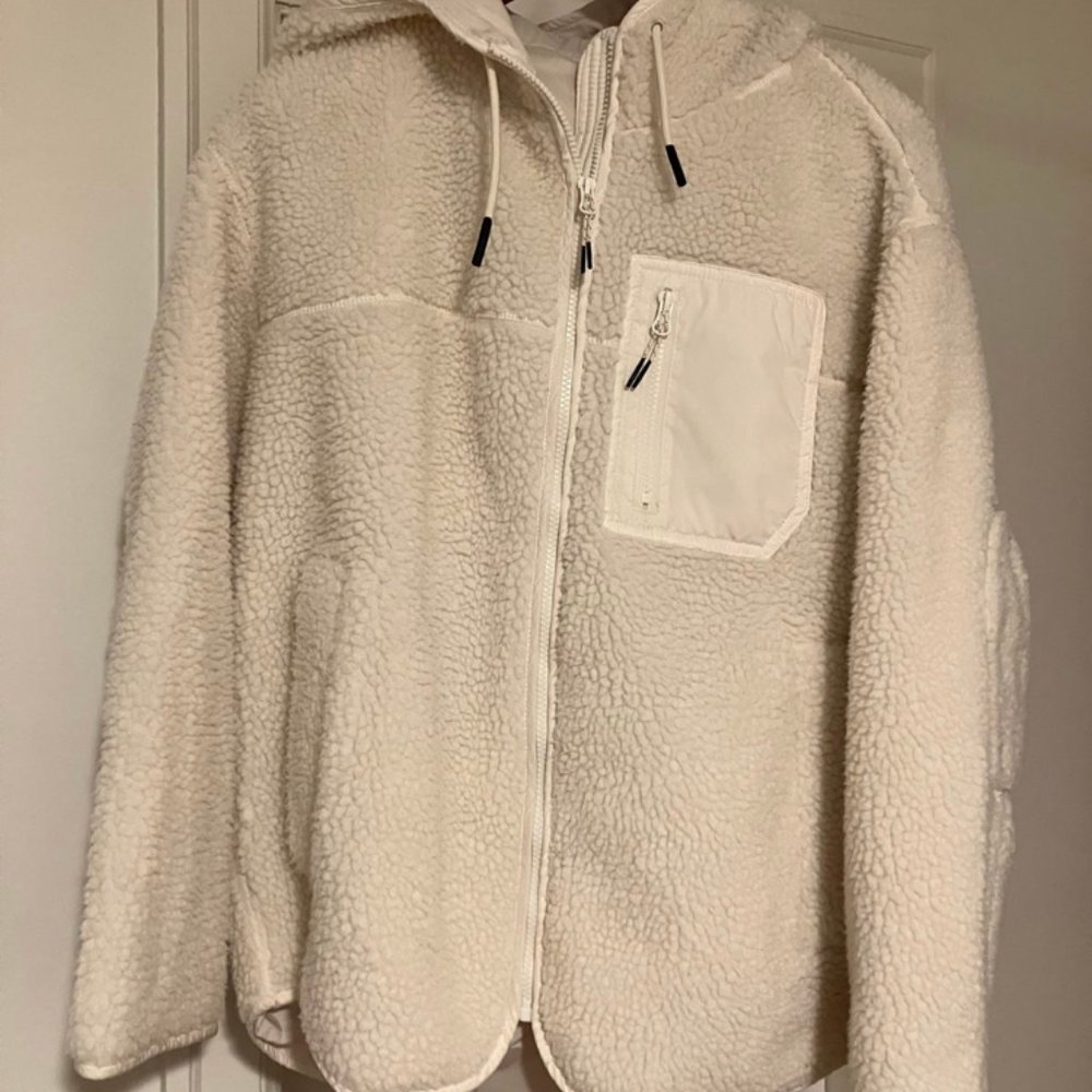 H&M sherpa jacket size M